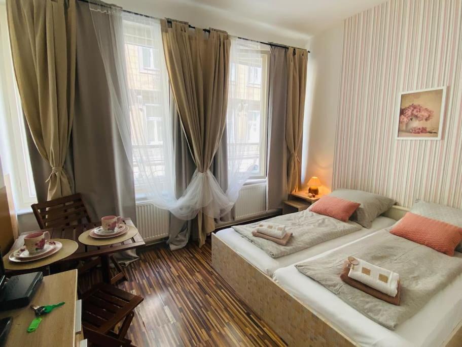 Prague Old Town Apartment Benediktska 6 Bagian luar foto